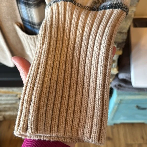 Sundance blue and black plaid jacket size 16 - Picture 5 of 7